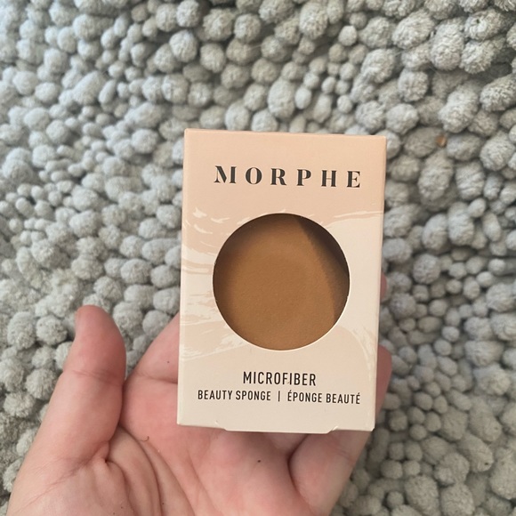 Brand new Morphe microfibre sponge - Picture 3 of 4